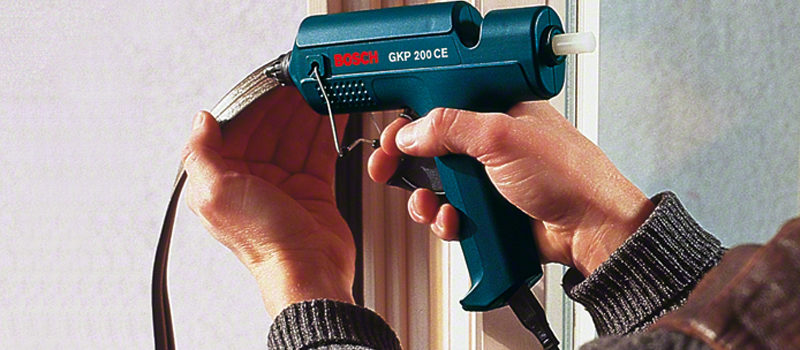 אקדח דבק חם